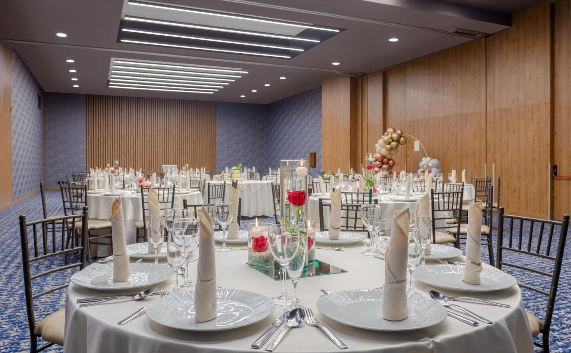 Holiday Inn Bogota Airport By Ihg Eksteriør bilde