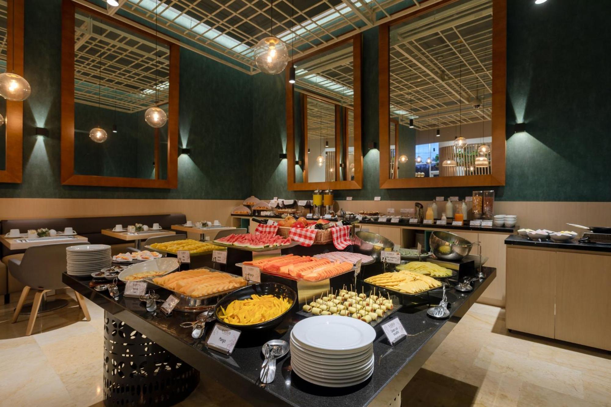 Holiday Inn Bogota Airport By Ihg Eksteriør bilde